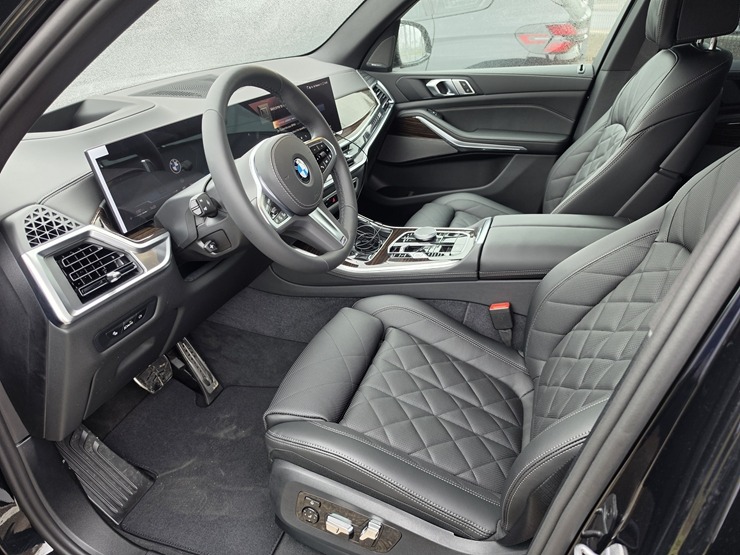 Sadarbībā ar auto nomu «SIXT Latvija» apceļojam Latgali - BMW X5 no 60 eiro dienā 391387