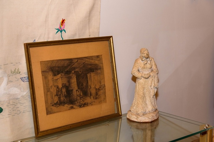 Preiļu «Pliča sātā» ir skatāma apjomīga fotoaparātu izstāde ar stāstu par fotogrāfijas vēsturi. Foto: Visitpreili.lv 391466