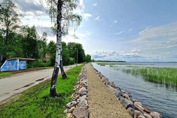 Rāznas ezers pie Mākoņkalna iegūst labiekārtotu pludmali. Foto: Aivars Arnicāns 391556