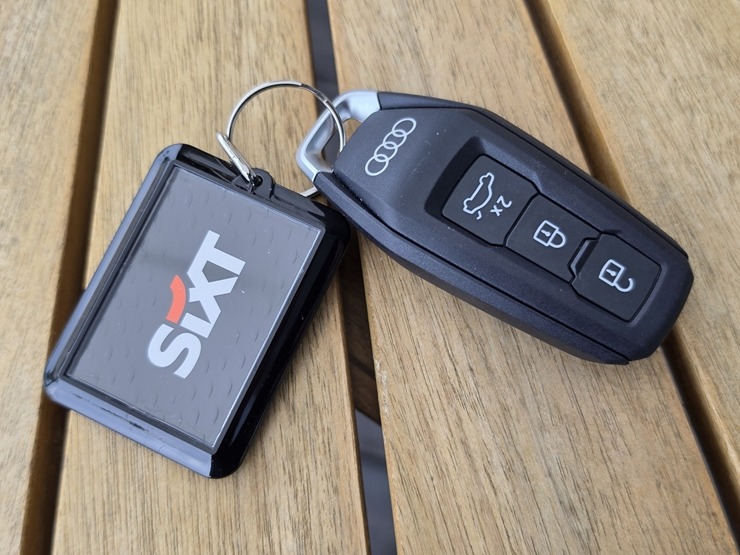 Sadarbībā ar «Sixt Latvia» un «Audi Q5» (no 44 eiro dienā) apmeklējam un izbaudām jauno Ādažu novada restorānu «Aviators» 393940