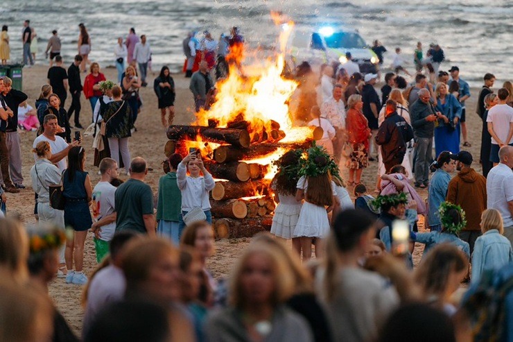 Jūrmala: Dzintaros svin vasaras saulgriežus 394635