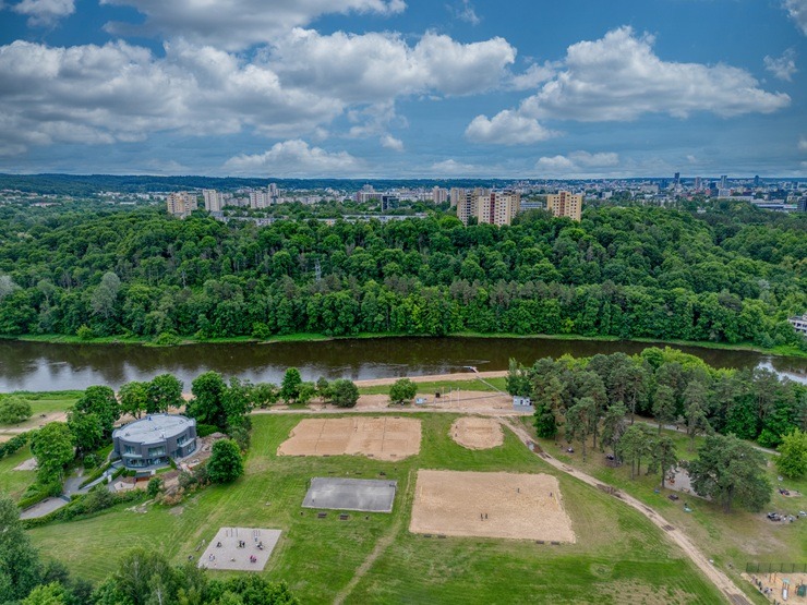 Arī Viļņā ir kur patverties no karstuma 395094