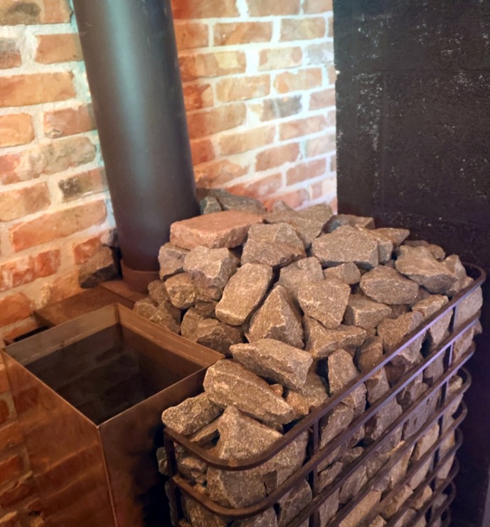 Latvju pirts un spa asociācija Baldones «Mežapuķu» pirtī rīko karstas mediju dienas. Foto: sadarbībā ar Europcar Latvia 395115
