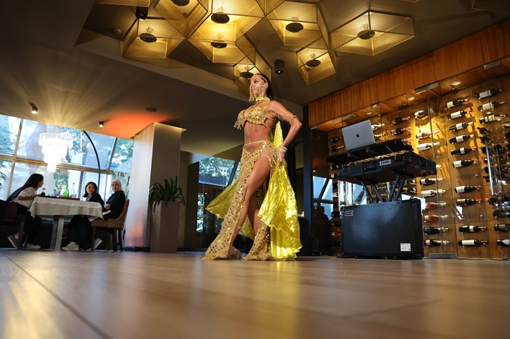Jūrmalas viesnīca «Baltic Beach Hotel» atklāj jaunas virtuves restorānu «AMBER VIEW» - Vidusjūras virtuve ar turku dvēseli 395214