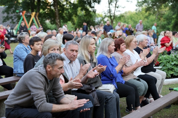 Daži foto mirkļi no Skaistas pagasta svētkiem 2026 Krāslavas novadā 395477