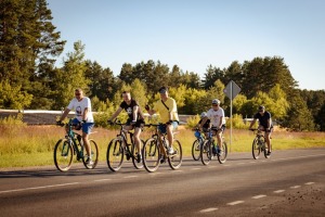 Aktīvisti iepazīst Krāslavas novadu ar velo 2