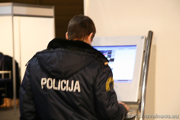 Izstādē piedalīsies izglītības iestādes un ar nozari saistītie uzņēmumi no Latvijas, Igaunijas, Somijas, Lielbritānijas, Grieķijas, Vācijas, Izraēlas, Izstādē piedalīsies izglītības iestādes un ar nozari saistītie uzņēmumi no Latvijas, Igaunijas, Somijas, Lielbritānijas, Grieķijas, Vācijas, Izraēlas, 31089