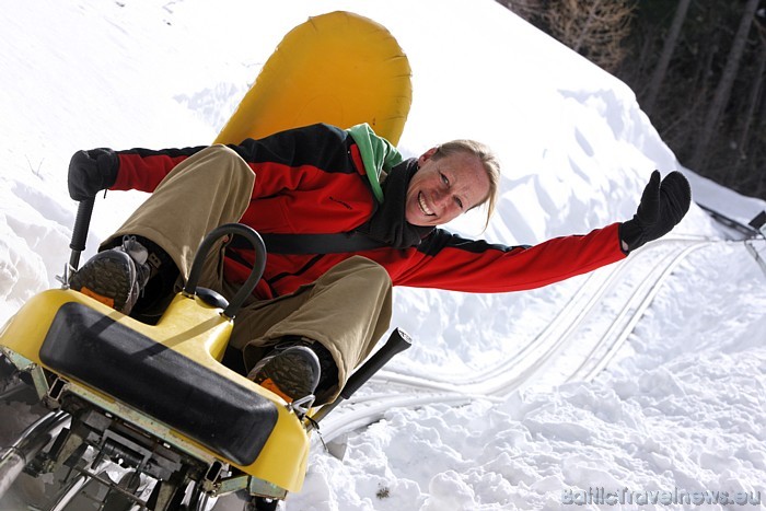Protams, gan mazus, gan lielus iepriecinās iespēja traukties ar ragaviņām
Foto: Photopress/Saas-Fee Protams, gan mazus, gan lielus iepriecinās iespēja traukties ar ragaviņām
Foto: Photopress/Saas-Fee 50896