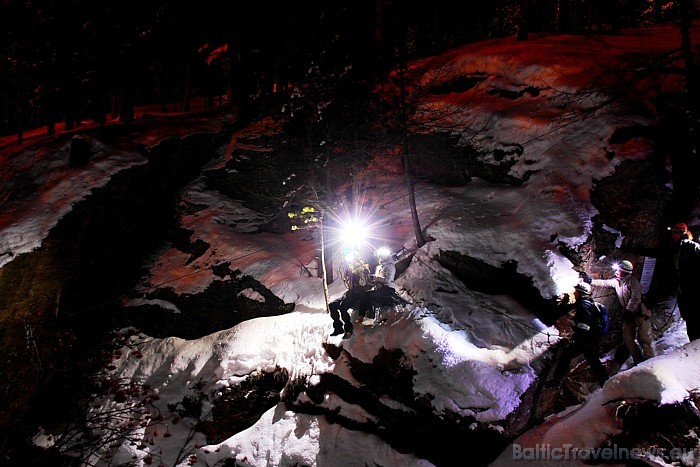 Nokļūt Zāsas ielejā iespējams gan ar savu auto, gan ar lidmašīnu, gan arī ar vilcienu
Foto: Photopress/Saas-Fee Nokļūt Zāsas ielejā iespējams gan ar savu auto, gan ar lidmašīnu, gan arī ar vilcienu
Foto: Photopress/Saas-Fee 50898