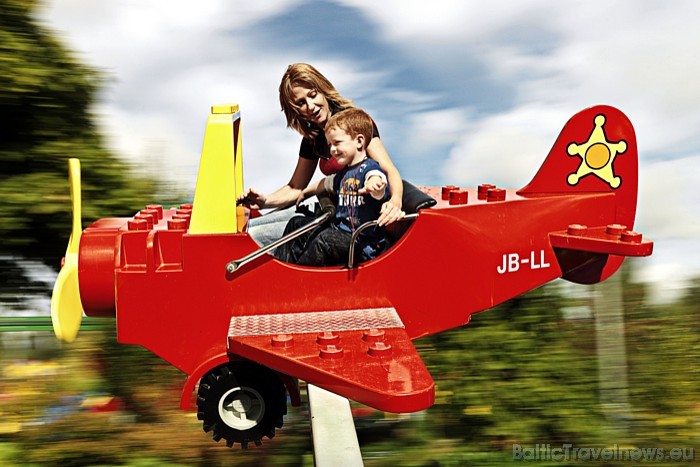 Legoland Billund ir viens no pazīstamākajiem un populārākajiem atrakciju parkiem Dānijā
Foto: © Legoland Legoland Billund ir viens no pazīstamākajiem un populārākajiem atrakciju parkiem Dānijā
Foto: © Legoland 52130