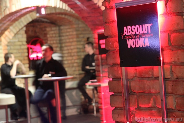 Invite ir īpašs bārmeņu konkurss, uz kuru tiek izraudzīti un uzaicināti tikai paši talantīgākie, pieredzējušākie un titulētākie bārmeņi Invite ir īpašs bārmeņu konkurss, uz kuru tiek izraudzīti un uzaicināti tikai paši talantīgākie, pieredzējušākie un titulētākie bārmeņi 52516