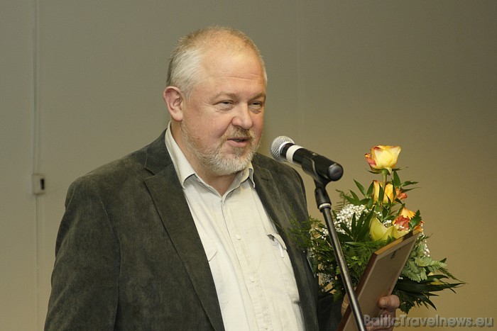 «Gada cilvēks tūrismā 2010» laureāts restorānu biznesā ir Vecrīgas restorāna Egle vadītājs Uģis Putniņš «Gada cilvēks tūrismā 2010» laureāts restorānu biznesā ir Vecrīgas restorāna Egle vadītājs Uģis Putniņš 52933