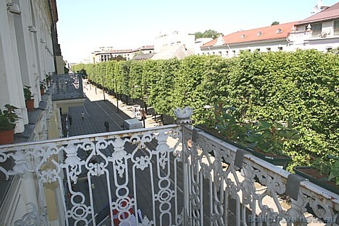 Vairāk informācijas par viesnīcu Kaunas Hotel iespējams atrast interneta vietnē www.kaunashotel.lt Vairāk informācijas par viesnīcu Kaunas Hotel iespējams atrast interneta vietnē www.kaunashotel.lt 55236