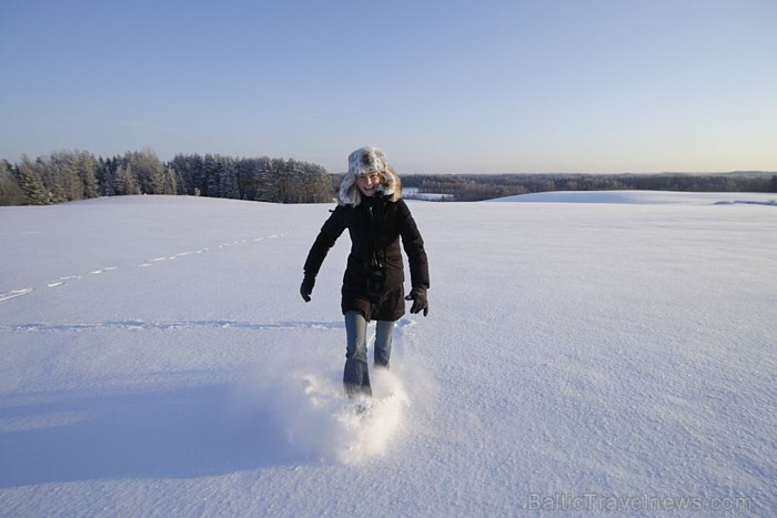 Ledus stāvoklim pastāvīgi seko līdzi speciāli norīkoti ceļu pārvaldes darbinieki
Foto: Visit Estonia/Jarek Jõepera Ledus stāvoklim pastāvīgi seko līdzi speciāli norīkoti ceļu pārvaldes darbinieki
Foto: Visit Estonia/Jarek Jõepera 55882