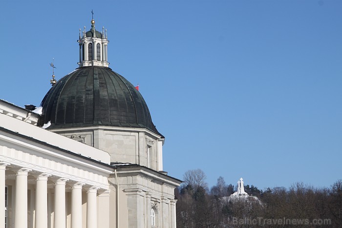 Pirms diviem gadiem Viļņa bija populāra poļu tūristu vidū, taču līdz ar zlota devalvāciju - Lietuva poļu ceļotājiem kļuva dārgāka un mazāk interesanta Pirms diviem gadiem Viļņa bija populāra poļu tūristu vidū, taču līdz ar zlota devalvāciju - Lietuva poļu ceļotājiem kļuva dārgāka un mazāk interesanta 56250