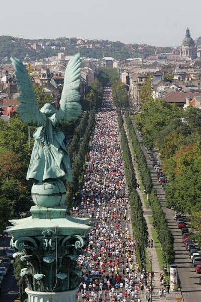 Andrássy Avenue ir nosaukts bijušā premjerministra vārdā, kur Budapeštu padarīja par īstu metropilitēna pilsētu
Foto: Hungary.com Andrássy Avenue ir nosaukts bijušā premjerministra vārdā, kur Budapeštu padarīja par īstu metropilitēna pilsētu
Foto: Hungary.com 57592