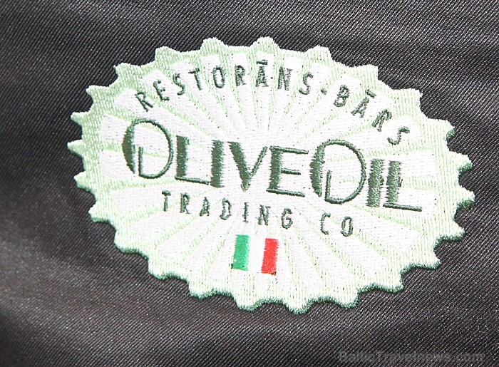 Restorāns, cigāru klubs un bārs Olive Oil Trading Co atrodas Vecrīgā (Jāņa ielā 10) un ir ieguvis daudzas labas atsaucības no gardēžu puses - www.oliv Restorāns, cigāru klubs un bārs Olive Oil Trading Co atrodas Vecrīgā (Jāņa ielā 10) un ir ieguvis daudzas labas atsaucības no gardēžu puses - www.oliv 61168