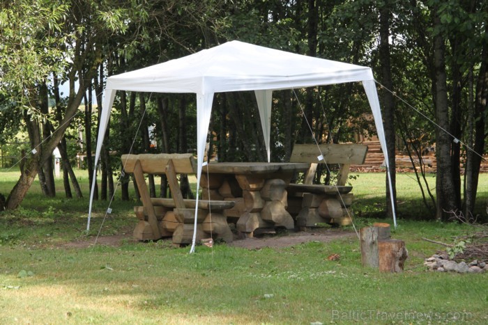 Kempings Siveri (www.campsiveri.lv, 29278599) atrodas Krāslavas un Dagdas novados pie Sīvera ezera, kas ir 9.lielākais Latvijā. Kempings Siveri (www.campsiveri.lv, 29278599) atrodas Krāslavas un Dagdas novados pie Sīvera ezera, kas ir 9.lielākais Latvijā. 62885