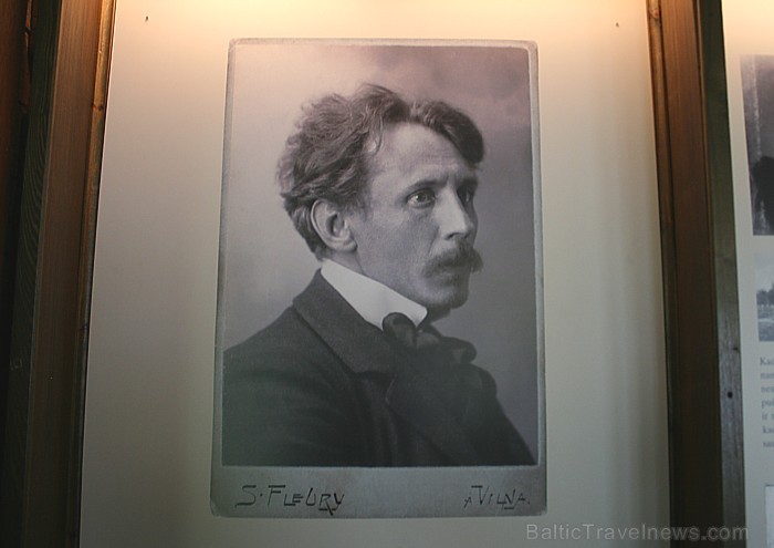 Mikolajus Konstantina Čurļoņis (1875-1911) ir pirmais mūziķis un gleznotājs, kurš apvienoja abus šos dažādos mākslas veidus Mikolajus Konstantina Čurļoņis (1875-1911) ir pirmais mūziķis un gleznotājs, kurš apvienoja abus šos dažādos mākslas veidus 64920