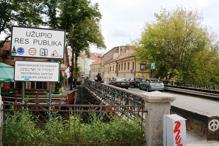 Viļņas apmeklētājam noteikti jāredz Užupis kvartāls jeb Užupja republika. Tas ir bohēmisks mākslinieku rajons, kuru mēdz dēvēt arī par Viļņas Monmartr Viļņas apmeklētājam noteikti jāredz Užupis kvartāls jeb Užupja republika. Tas ir bohēmisks mākslinieku rajons, kuru mēdz dēvēt arī par Viļņas Monmartr 67223