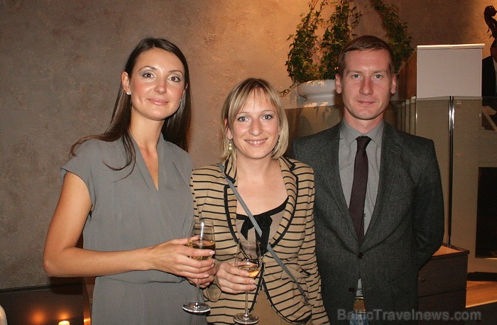 Restorāns Pinot, kas atrodas Vecrīgā, Grēcinieku ielā 26, 20.10.2011 atzimēja 1 gada jubileju (www.pinot.lv) Restorāns Pinot, kas atrodas Vecrīgā, Grēcinieku ielā 26, 20.10.2011 atzimēja 1 gada jubileju (www.pinot.lv) 68292
