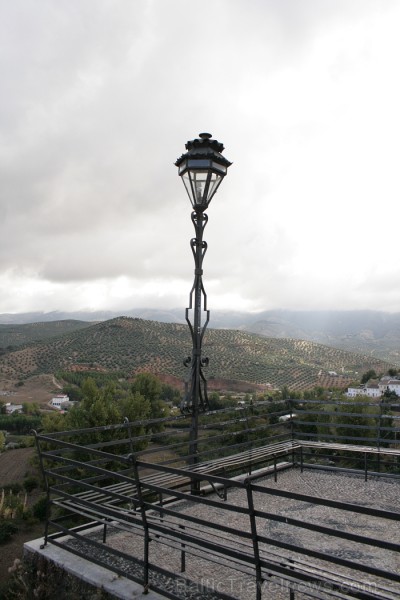 Romantiskākā Priego de Cordoba vieta ir tā vecpilsēta ar šaurām ieliņām, baltām mājām un lielu puķu podu skaitu Romantiskākā Priego de Cordoba vieta ir tā vecpilsēta ar šaurām ieliņām, baltām mājām un lielu puķu podu skaitu 68998
