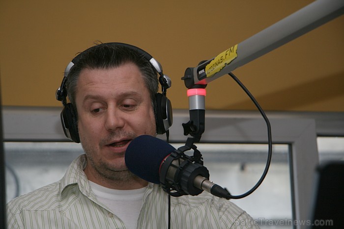 Par radio programmas «Ceļasoma» muzikālo gaumi līdz 1.03.2012 rūpējās dižejs Jānis Pastars, bet tagad ir citā kanālā... Par radio programmas «Ceļasoma» muzikālo gaumi līdz 1.03.2012 rūpējās dižejs Jānis Pastars, bet tagad ir citā kanālā... 69896
