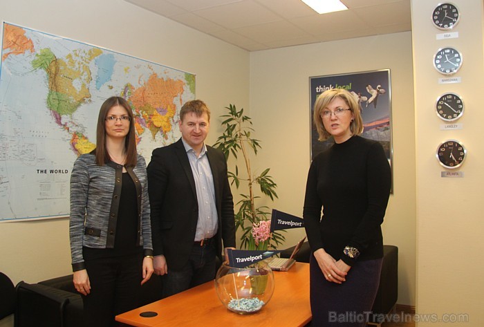 Balvas izlozē dalību ņēma Karina Sabirova (BalticTravelnews.com mārketinga vadītāja), Aivars Mackevičs (BalticTravelnews.com direktors) un Rūta Skujen Balvas izlozē dalību ņēma Karina Sabirova (BalticTravelnews.com mārketinga vadītāja), Aivars Mackevičs (BalticTravelnews.com direktors) un Rūta Skujen 71998