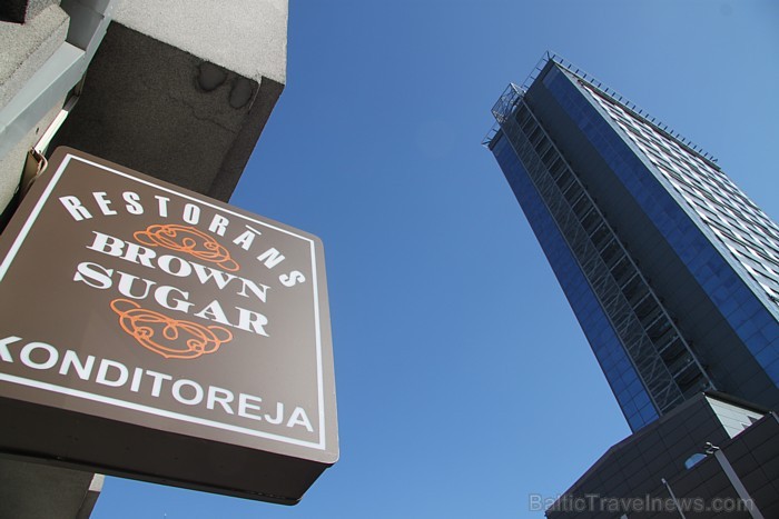 Rīgas konditoreja un restorāns «Brown Sugar», kas atrodas Baznīcas ielā 1/3, ir iecienīts gan rīdzinieku, gan pilsētas viesu vidū - www.restoran-aquar Rīgas konditoreja un restorāns «Brown Sugar», kas atrodas Baznīcas ielā 1/3, ir iecienīts gan rīdzinieku, gan pilsētas viesu vidū - www.restoran-aquar 72528