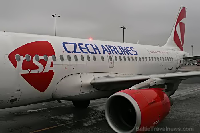 Pasažieriem, kas lidoja Czech Airlines svētku brauciena tika sarupēti īpaši pārsteigumi, gan sagaidot lidojumu, gan paša lidojuma laikā - www.czechai Pasažieriem, kas lidoja Czech Airlines svētku brauciena tika sarupēti īpaši pārsteigumi, gan sagaidot lidojumu, gan paša lidojuma laikā - www.czechai 73467