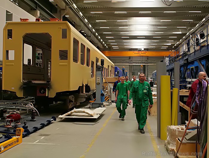 Rīgas zemesgrīdas tramvajs esot videi draudzīgs transporta līdzeklis un viens no ātrākajiem sabiedriskā transporta līdzekļa veidiem www.skoda.cz 73553