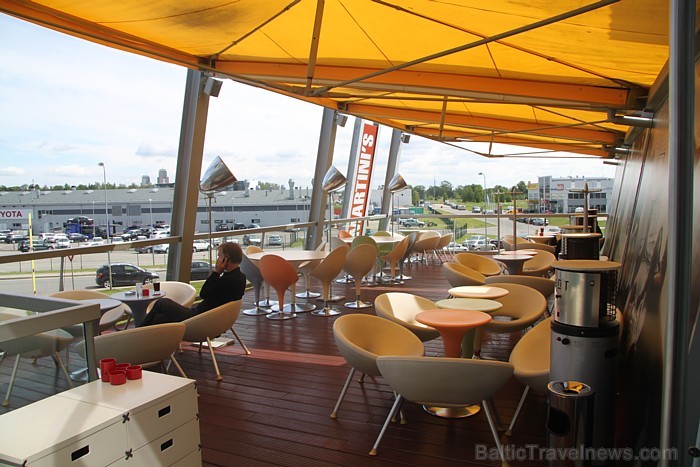 Pārdaugavas kokteiļbārs «Martinis» piedāvā zemeņu ēdienkarti un burvīgu terasi - www.martinis.lv Pārdaugavas kokteiļbārs «Martinis» piedāvā zemeņu ēdienkarti un burvīgu terasi - www.martinis.lv 76921
