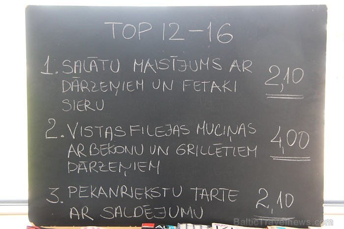 Pārdaugavas kokteiļbārs «Martinis» piedāvā zemeņu ēdienkarti un burvīgu terasi - www.martinis.lv Pārdaugavas kokteiļbārs «Martinis» piedāvā zemeņu ēdienkarti un burvīgu terasi - www.martinis.lv 76955