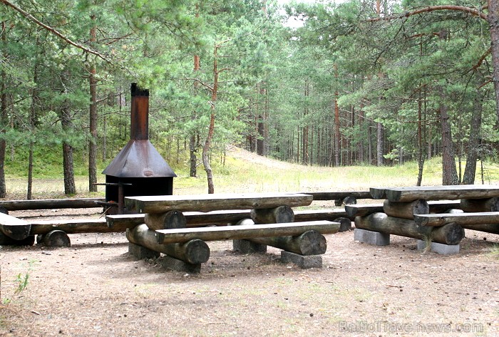 Iepazīsti dabas skaistumu Igaunijas dabas izpētes takā - Rannametsa-Tolkuse. Vairāk www.visitestonia.com Iepazīsti dabas skaistumu Igaunijas dabas izpētes takā - Rannametsa-Tolkuse. Vairāk www.visitestonia.com 80461