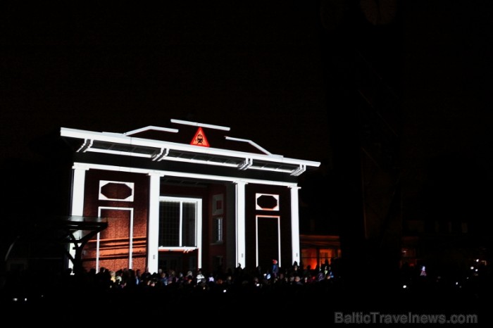 Siguldā atklāts unikāls Laimas pulkstenis un jauns tūrisma informācijas centrs Dzelzceļa stacijā. Foto: Juris Ķilkuts www.fotostudijas.lv Siguldā atklāts unikāls Laimas pulkstenis un jauns tūrisma informācijas centrs Dzelzceļa stacijā. Foto: Juris Ķilkuts www.fotostudijas.lv 81402
