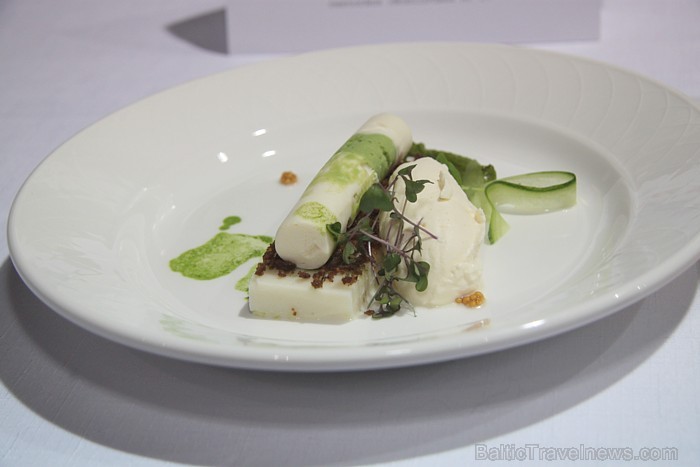 Pavāru konkurss «Latvijas 2012. gada pavārs» pārtikas izstādē «Riga Food 2012». Foto sponsors: www.pavaruklubs.lv Pavāru konkurss «Latvijas 2012. gada pavārs» pārtikas izstādē «Riga Food 2012». Foto sponsors: www.pavaruklubs.lv 81930