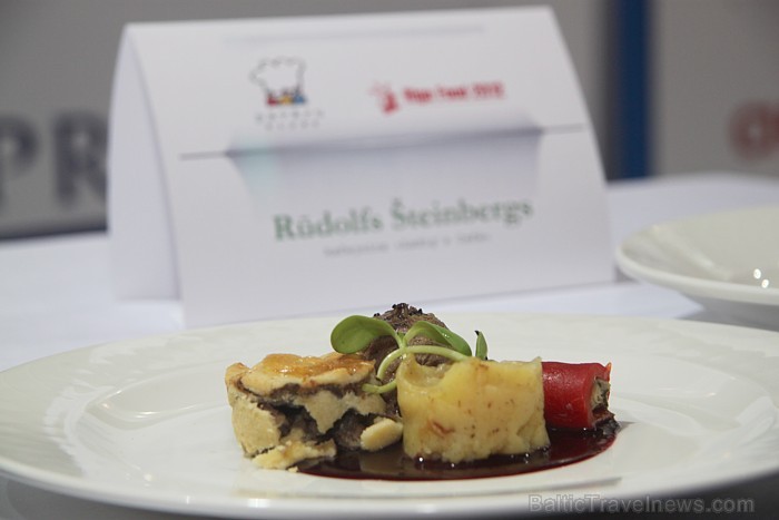 Pavāru konkurss «Latvijas 2012. gada pavārs» pārtikas izstādē «Riga Food 2012». Foto sponsors: www.pavaruklubs.lv Pavāru konkurss «Latvijas 2012. gada pavārs» pārtikas izstādē «Riga Food 2012». Foto sponsors: www.pavaruklubs.lv 81948