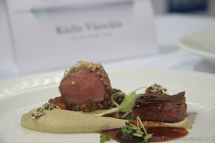 Pavāru konkurss «Latvijas 2012. gada pavārs» pārtikas izstādē «Riga Food 2012». Foto sponsors: www.pavaruklubs.lv Pavāru konkurss «Latvijas 2012. gada pavārs» pārtikas izstādē «Riga Food 2012». Foto sponsors: www.pavaruklubs.lv 81951