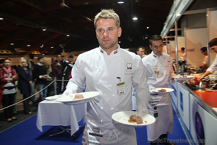 Pavāru konkurss «Latvijas 2012. gada pavārs» pārtikas izstādē «Riga Food 2012». Foto sponsors: www.pavaruklubs.lv Pavāru konkurss «Latvijas 2012. gada pavārs» pārtikas izstādē «Riga Food 2012». Foto sponsors: www.pavaruklubs.lv 81958