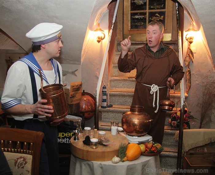Latviešu tradicionālo ēdienu restorāns «Taverna» pie Pulvertorņa piedāvā izbaudīt īstus latgaliešu vakarus. Foto sponsors: www.latvianfood.lv Latviešu tradicionālo ēdienu restorāns «Taverna» pie Pulvertorņa piedāvā izbaudīt īstus latgaliešu vakarus. Foto sponsors: www.latvianfood.lv 83338