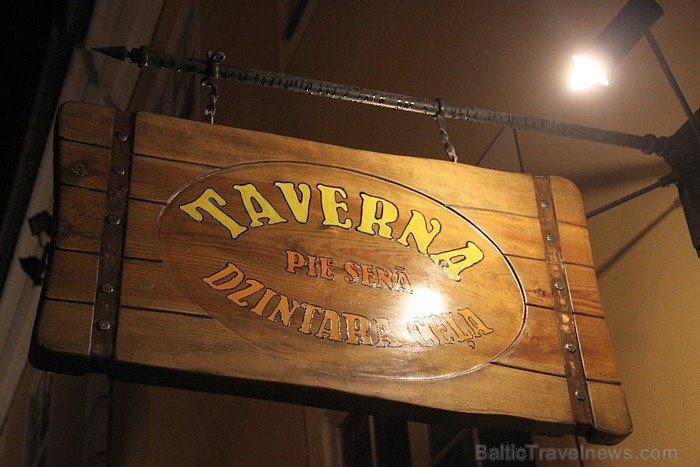 Latviešu tradicionālo ēdienu restorāns «Taverna» pie Pulvertorņa piedāvā izbaudīt īstus latgaliešu vakarus. Foto sponsors: www.latvianfood.lv Latviešu tradicionālo ēdienu restorāns «Taverna» pie Pulvertorņa piedāvā izbaudīt īstus latgaliešu vakarus. Foto sponsors: www.latvianfood.lv 83351