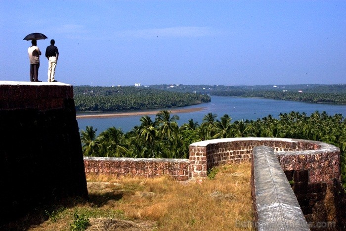 Kerala ir viens no Indijas štatiem, kas atrodas Indostānas pussalas dienvidos un Keralu sauc par Dievu, maģijas un garšvielu zemi. Foto:www.keralatour Kerala ir viens no Indijas štatiem, kas atrodas Indostānas pussalas dienvidos un Keralu sauc par Dievu, maģijas un garšvielu zemi. Foto:www.keralatour 84731