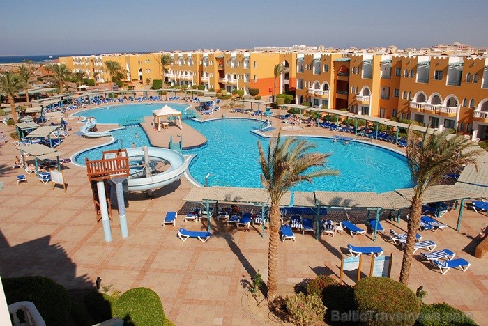 Hurgada ir Ēģiptes vispasakainākais kūrorts un tūrisma centrs, kas atrodas Sarkanās jūras krastos. Foto: www.sunrisehotels-egypt.com Hurgada ir Ēģiptes vispasakainākais kūrorts un tūrisma centrs, kas atrodas Sarkanās jūras krastos. Foto: www.sunrisehotels-egypt.com 85746