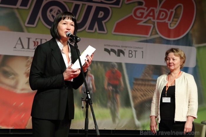 « cilvēks tūrismā 2012» nominācijā «Par ievērojamu ieguldījumu tūrisma biznesā 2012«laureāti nosauc ALTA viceprezidente Irēna Riekstiņa. Foto: Juris Ķ « cilvēks tūrismā 2012» nominācijā «Par ievērojamu ieguldījumu tūrisma biznesā 2012«laureāti nosauc ALTA viceprezidente Irēna Riekstiņa. Foto: Juris Ķ 88052