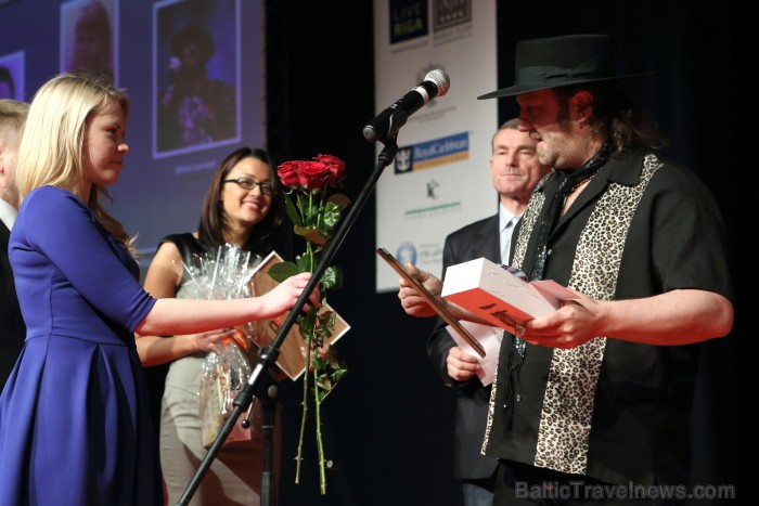 Balvu «Gada cilvēks tūrismā 2012» nominācijā «Uzņēmējs naktsmītņu biznesā 2012» saņem Stīvs Lorens, Liepājas viesnīca «Fontaine». Foto: Juris Ķilkuts, Balvu «Gada cilvēks tūrismā 2012» nominācijā «Uzņēmējs naktsmītņu biznesā 2012» saņem Stīvs Lorens, Liepājas viesnīca «Fontaine». Foto: Juris Ķilkuts, 88063