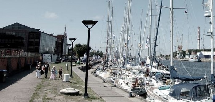 Liepāja. Skats uz tirdzniecības kanālu un viesnīcu Promenāde Hotel mūsdienās. Foto: www.promenadehotel.lv Liepāja. Skats uz tirdzniecības kanālu un viesnīcu Promenāde Hotel mūsdienās. Foto: www.promenadehotel.lv 88894