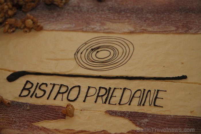 Restorānu tīkls «HEs Group» ar oficiālu pasākumu atver 6.03.2013 Rīgā jaunu restorānu-bistro «Priedaine» (Strēlnieku ielā 1A) - www.bistropriedaine.lv Restorānu tīkls «HEs Group» ar oficiālu pasākumu atver 6.03.2013 Rīgā jaunu restorānu-bistro «Priedaine» (Strēlnieku ielā 1A) - www.bistropriedaine.lv 89478