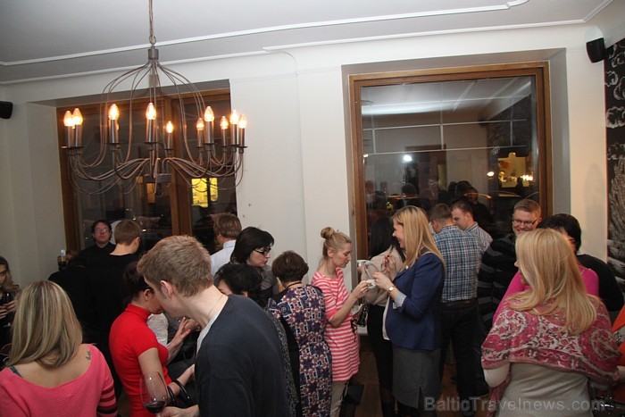 Restorānu tīkls «HEs Group» ar oficiālu pasākumu atver 6.03.2013 Rīgā jaunu restorānu-bistro «Priedaine» (Strēlnieku ielā 1A) - www.bistropriedaine.lv Restorānu tīkls «HEs Group» ar oficiālu pasākumu atver 6.03.2013 Rīgā jaunu restorānu-bistro «Priedaine» (Strēlnieku ielā 1A) - www.bistropriedaine.lv 89481
