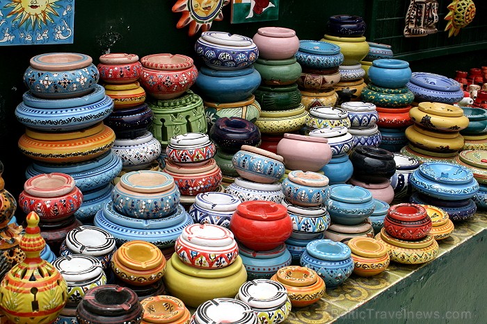 Tirdziņš Mini Souk atrodas uz Tunisijas lielākās salas - Džerbas. Te var ne tikai iegādāties vietējo amatnieku izstrādājumus, bet arī iepazīt Tunisija 90408