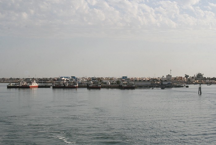 Pēc viesošanās uz Tunisijas lielākās salas Džerba, no Ajim ostas ar prāmji dodamies atpakaļ uz kontinentu, lai turpinātu apceļot dienvidu Tunisiju. Nā Pēc viesošanās uz Tunisijas lielākās salas Džerba, no Ajim ostas ar prāmji dodamies atpakaļ uz kontinentu, lai turpinātu apceļot dienvidu Tunisiju. Nā 90467